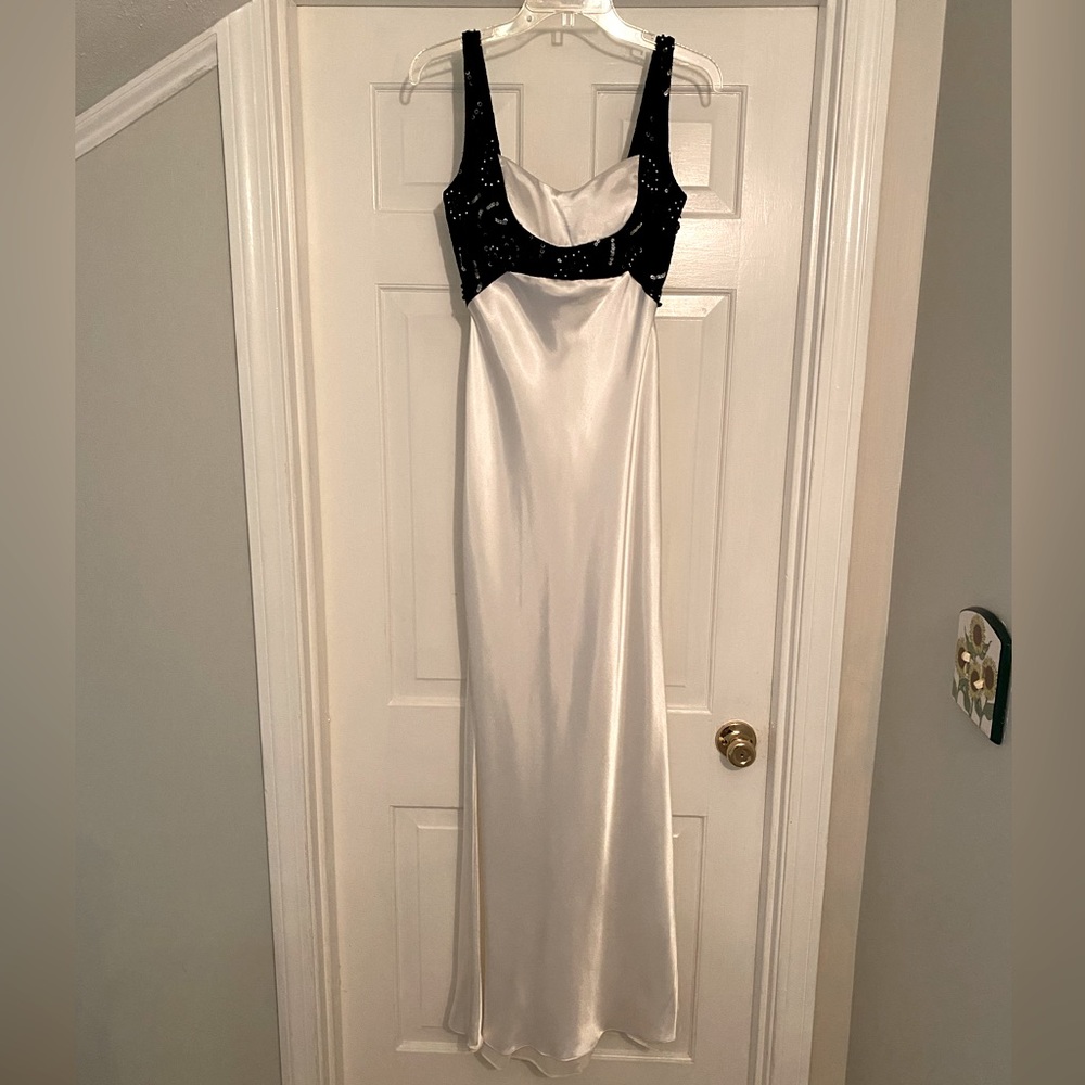 Faviana Couture Prom Dress